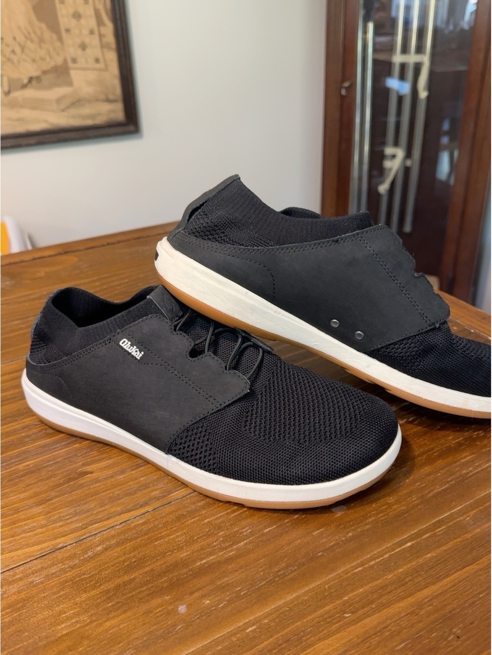OluKai Makia Ulana Kai Men’s 11.5 Black Knit Leather Slip On Sneakers 10394